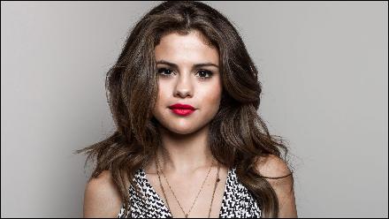 Selena-Gomez-Disney-Channel (1366x768, 463 kБ...)